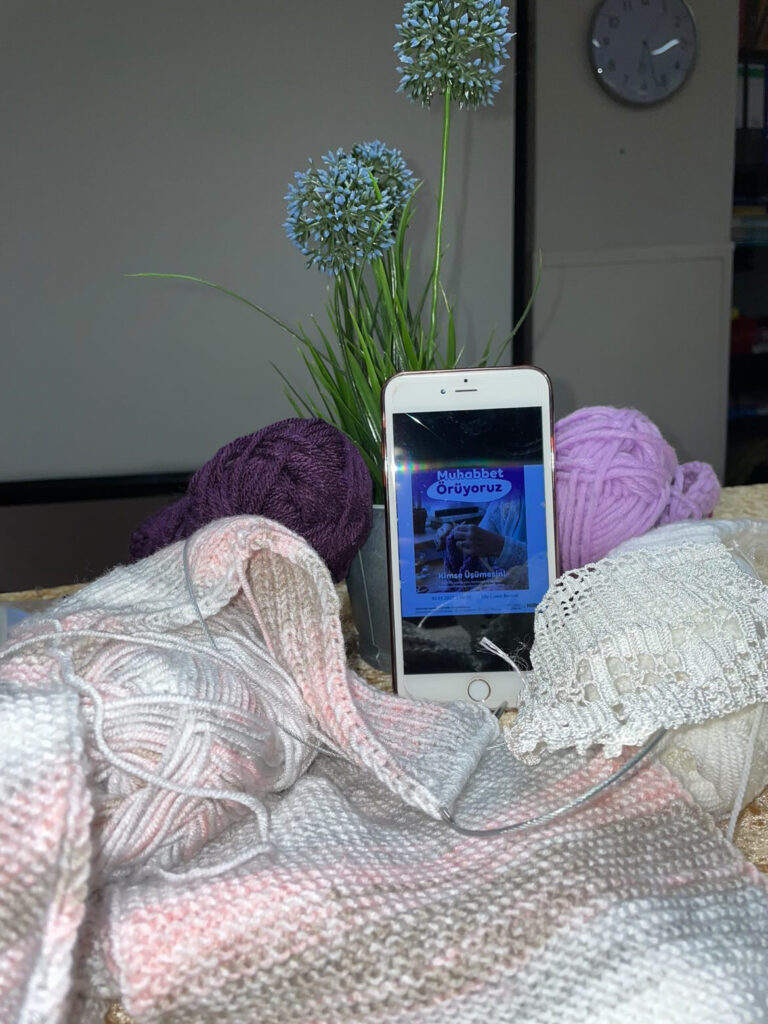 Bretten Kadınlar Teşkilatı Muhabbet Örüyorum Projesini Gerçekleştirdi